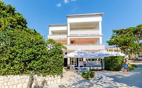 Apartments Ruza-Rajska Beach