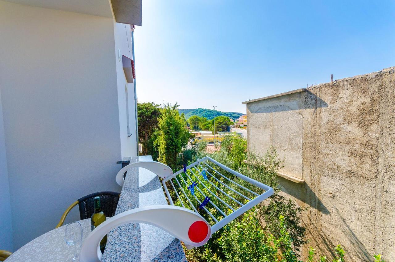 Apartments Ruza-Rajska Beach Lopar Kültér fotó